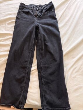 Classic Black Women's Wide-Leg Jeans